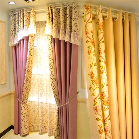 These contemporary curtains feature the beautiful colors of coral and white. Beige and Pink Floral Print Poly/Cotton Blend Insulated ...