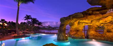 Ka Maka Grotto Infinity Pool Aulani Hawaii Resort And Spa