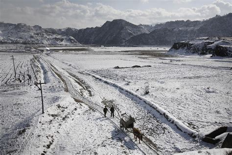 remarkable pictures give glimpse of north korea as country braces for harsh winter months