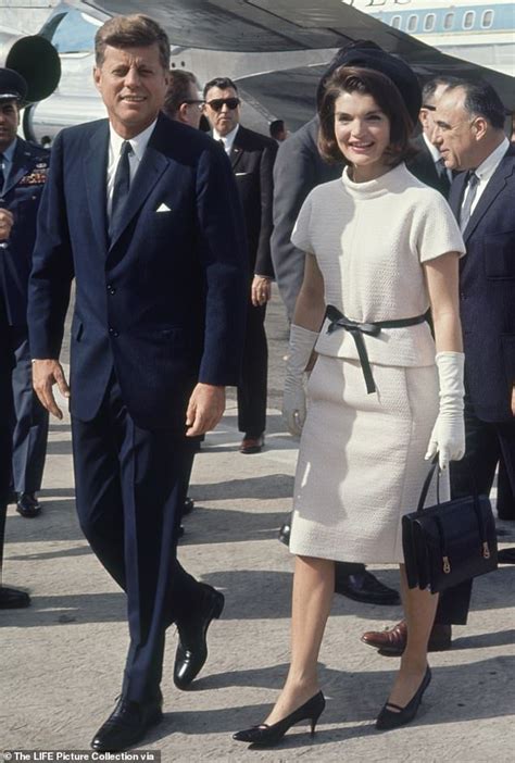 Secrets Of Jackie Kennedy Onassis S Flawless Beauty Regime Revealed