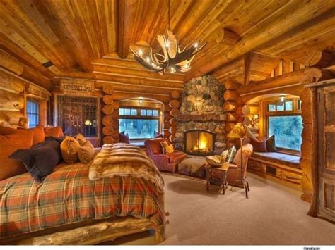 Cozy Log Cabin Bedroom With Fireplace Log Cabin Bedrooms Log Homes