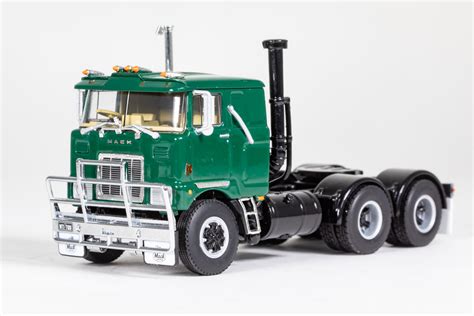 Drake Z01504 150 Mack F700 Green Diecast Trucks Ebay