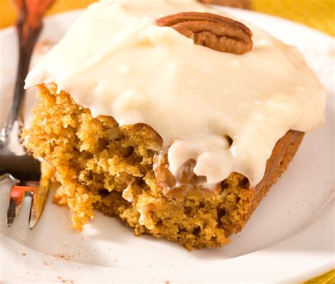 Pumpkin Cake With Cream Cheese Frosting Bigoven