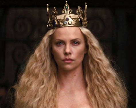 Snow White And The Huntsman Queen Ravenna Charlize Theron Ravenna