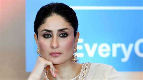 Kareena Kapoor Khans Latest Yoga Pictures Will Leave You Stunned — Do Not Miss People News