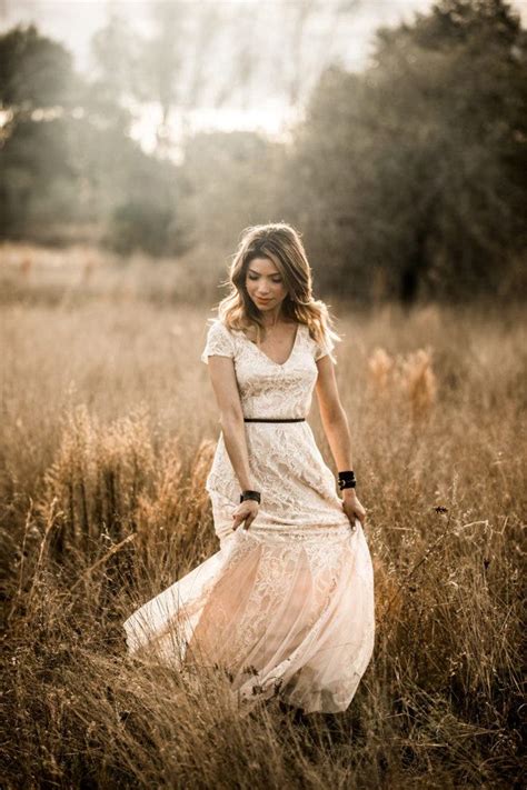 How To Shoot Natural Light Portraits In Flower Fields And Posing