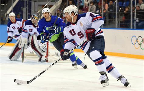 Phil Kessels Natural Hat Trick Paces Usa To 5 1 Win Over Slovenia