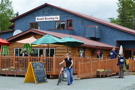 Denali Brewing Co Offers Sud Centric Tours And The Brewery S
