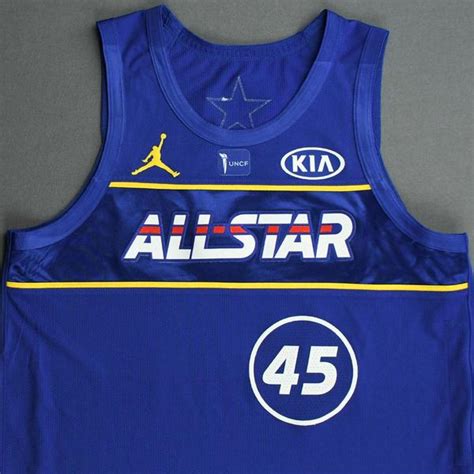 He demonstratively pointed to the ground, then verbally threw the gauntlet down on dillon brooks. Donovan Mitchell - Game-Worn 2021 NBA All-Star Jersey ...