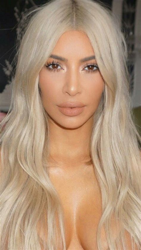 Kardashian Kollection Khloe Kardashian Robert Kardashian Kim K Blonde Blonde Hair Kylie