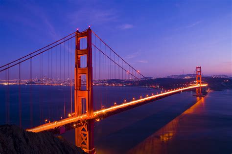 Walk Across San Franciscos Golden Gate Bridge Hilton