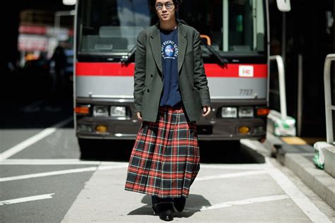 The Rise And Rise Of The Man Skirt And How To Rock The Trend Man Skirt