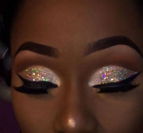 40 Fabulous Glitter Makeup Ideas For Women Glitter Makeup Makeup