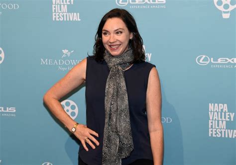Is Stephanie Courtney Aka Flo From Progressive Married And What Is