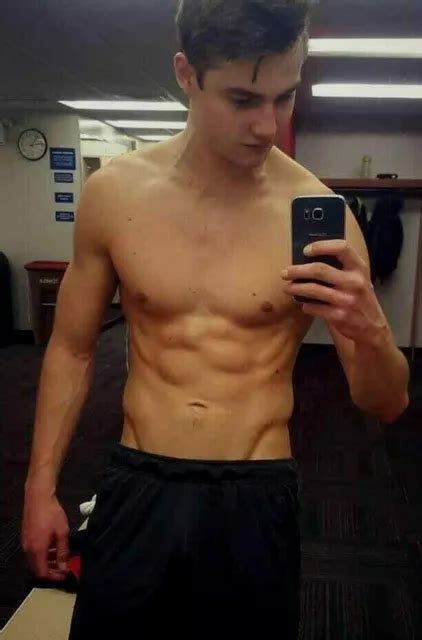 Shirtless Male Beefcake Athletic Locker Room Selfie Body Check Photo