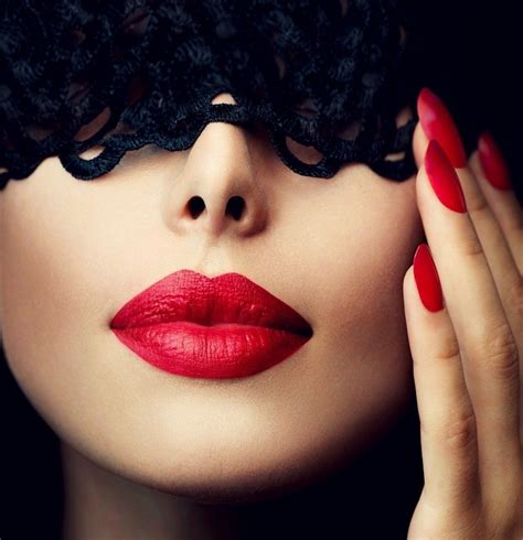 Red Lipstick Makeup Lipstick Colors Red Lipsticks Lipstick Kiss