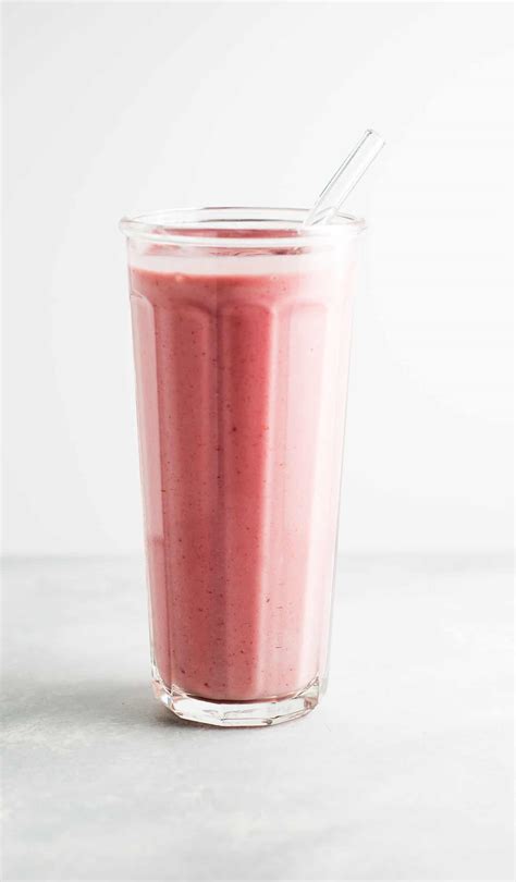 Strawberry Banana Yogurt Smoothie Build Your Bite