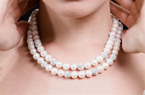 10mm White Double Strand Layer Freshwater Pearl And Crystal Necklace
