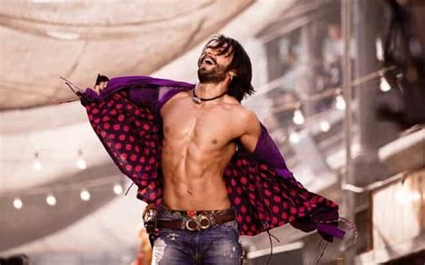 Ranveer Singh To Varun Dhawan Bollywoods Hottest Shirtless Hunks