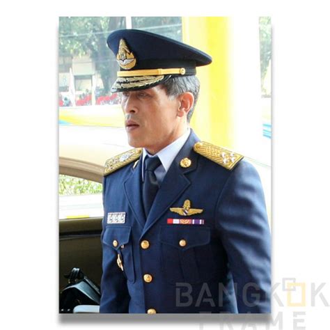 และนอกจากนี้สามารถ ดาวน์โหลดพระบรมฉายาลักษณ์ รัชกาลที่ 10 ความละเอียดสูงผ่านทาง 2 ช่องทางคือ. ในหลวงรัชกาลที่10-สมเด็จพระเจ้าอยู่หัวมหาวชิราลงกรณ บดินทร ...