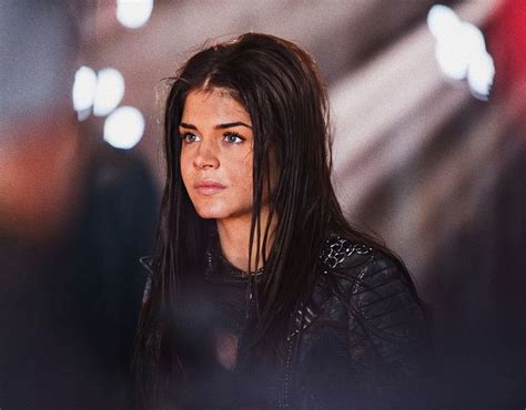 marie avgeropoulos marie avgeropoulos octavia the 100