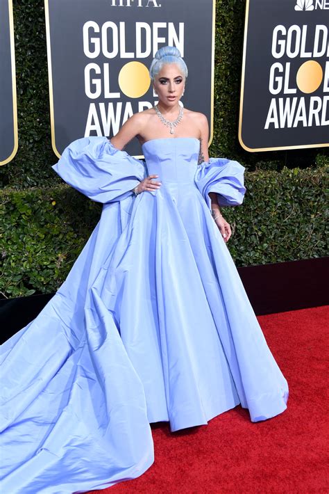 Lady Gaga S 2019 Golden Globes Dress Matched Her Ice Blue Hair