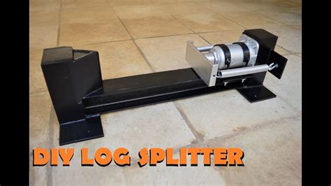 This has to be the best splitter going. 33 Homemade Log Splitters That Make Cutting Of Firewood Easy - The Self-Sufficient Living
