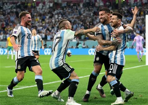 Skor Hasil Piala Dunia 2022 Tadi Malam Argentina Tantang Belanda Di
