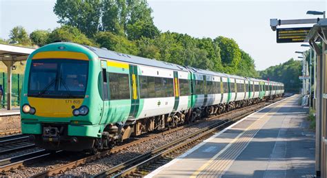 Southern Rail Strike Update Thursday And Friday Called Off Metro News
