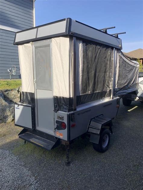 2006 Fleetwood Neon Tent Trailer Sooke Victoria