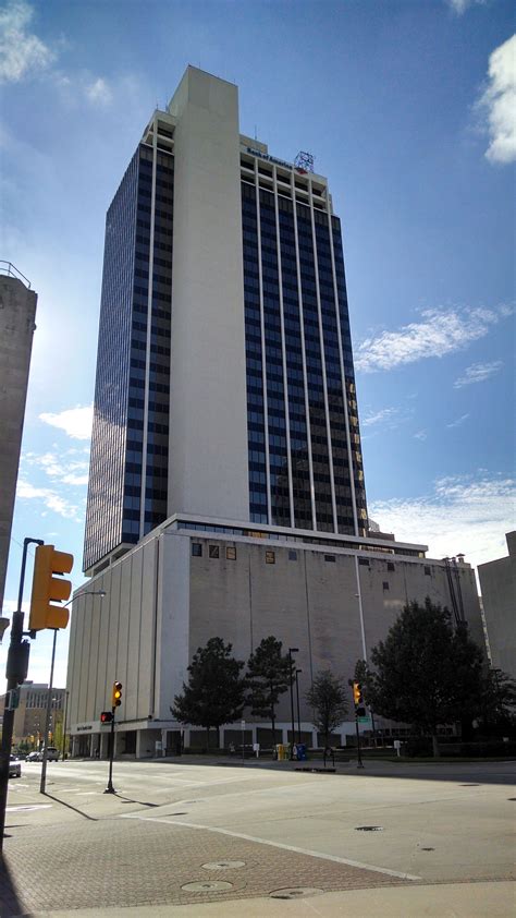 Bank of the west offers a variety of financial services; Bank of America Center (Tulsa, Oklahoma) - Wikipedia