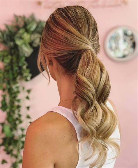 22 Office Ponytail Hairstyles Hairstyle Catalog
