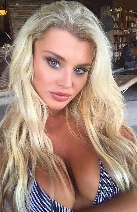 12 Twitter Blonde Instagram Models Beauty