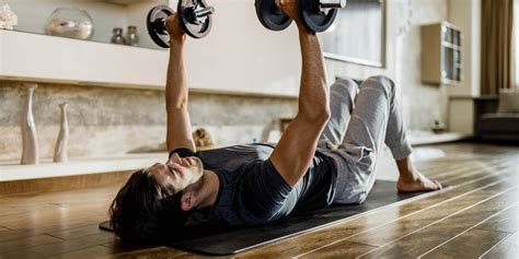Experts Reveal The Most Common Workout Mistakes That Are Holding You