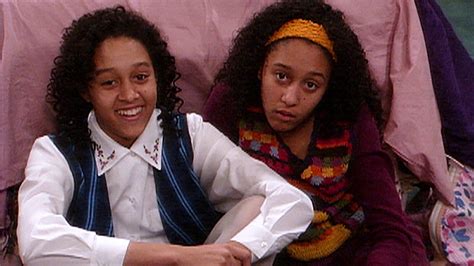Watch Sister Sister Season 1 Episode 9 Sister Sister Love Strikes Full Show On Paramount Plus