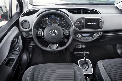 Novo Toyota Yaris 2016 Autos Novos