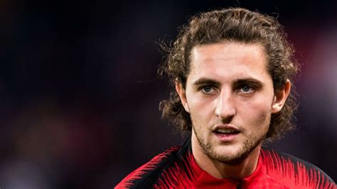 Judging by his social media, the footballer seems more focused on his career as he often posts a picture along with his teammates. Adrien Rabiot wants Liverpool move over Spurs - Fashion & Beauty News