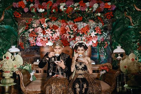 Urutan Upacara Panggih Dalam Pernikahan Adat Jawa