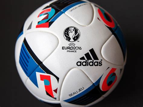 Can you tell which ball was in the original photo and which ones we have added? adidas euro 2016 ball top replique | Adidou