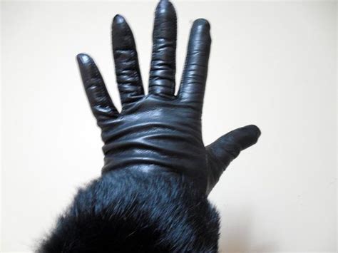 Vintage Black Fur Cuffed Ladies Leather Gloves Fur Cuff Etsy Uk