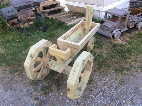 Pin By Big Creek Woodworking On Tractor Planter Wood Projects Plans