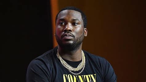 Meek Mill Complains After Private Jet Searched For Second Time In 3 Days