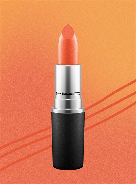 MAC Is Giving Away Free Lipsticks This WeekendHere Are All The Details