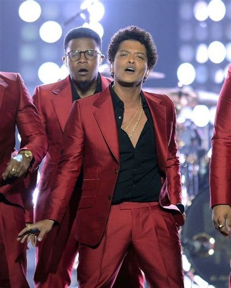 Dolce And Gabbana To Outfit Bruno Mars For Upcoming World Tour Los
