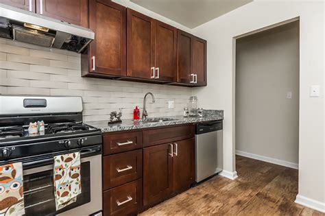 If you need additional space and bedrooms, the atrium apartments & lofts offers a perfect combination of historic charm and modern amenities. TowsonTown Place Apartments - Baltimore, MD | Apartments.com