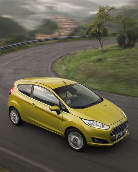 2013 Ford Fiesta Hd Pictures