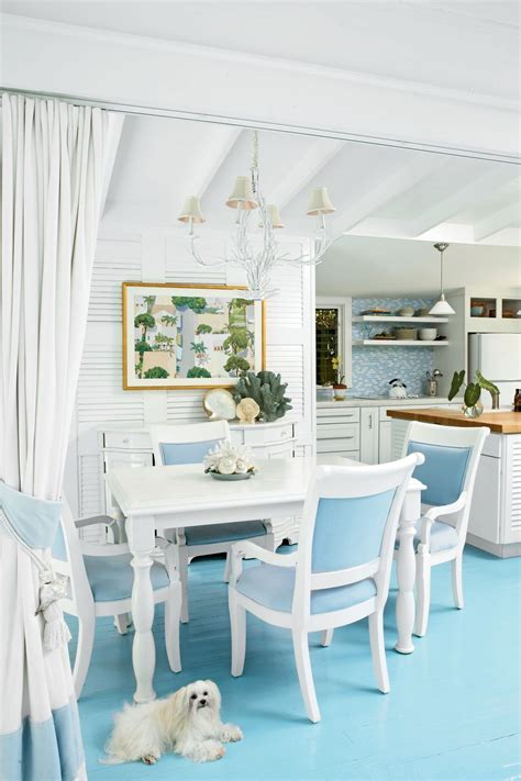 23 Laid Back Interiors That Exude Key West Style Small House Living