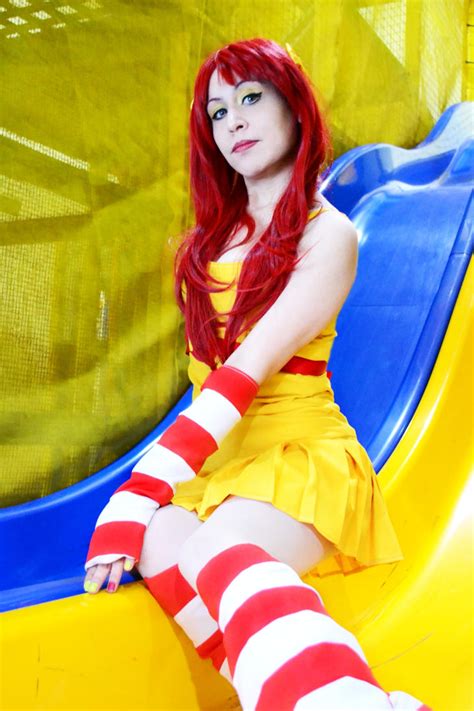 Ronald Mcdonald Cosplay By Cherrysteam On Deviantart