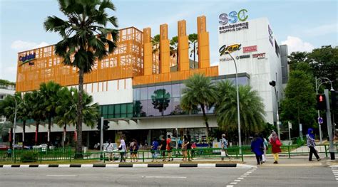 As a reit, it basically receives rental income and income from operating car parks from. Singapore: CapitaLand Mall sells Sembawang Shopping Centre ...