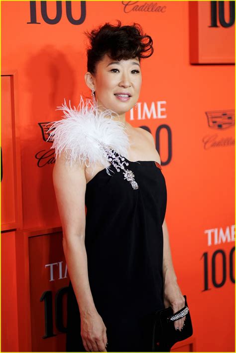 Sandra Oh Celebrates Her Honor At The Time 100 Gala 2019 Photo